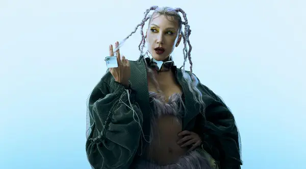 Hande Yener thumbnail
